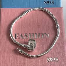 Classic Silver Snake Bracelet