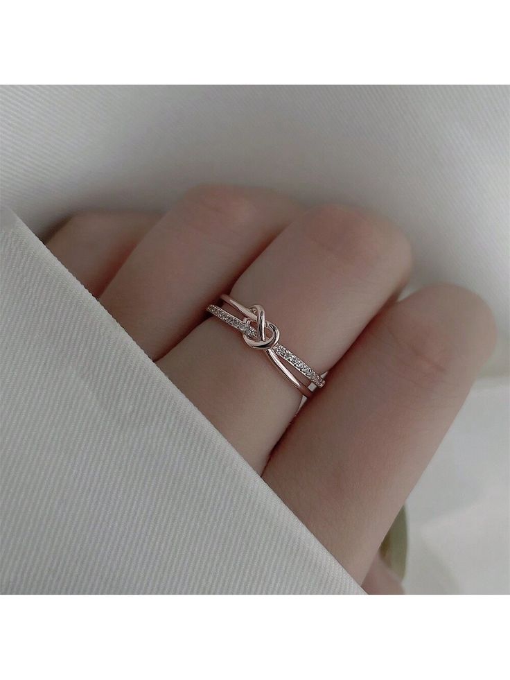 Light Luxury Personalized Alloy Rose Gold Knotted And Crossed Ring